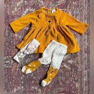 Hanna Andersson x Disney Winnie the Pooh dress with tights and headband 0-3month